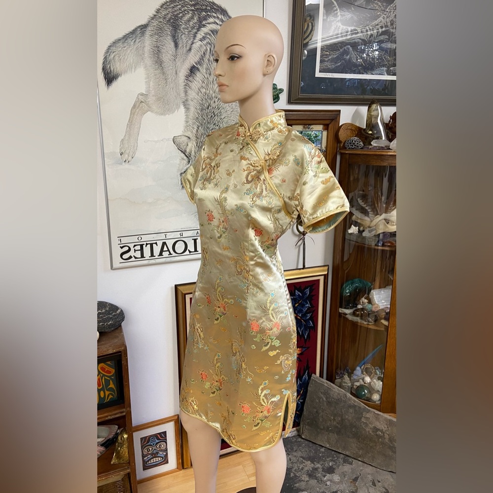 Dragons & Phoenix Mandarin Chinese Dress